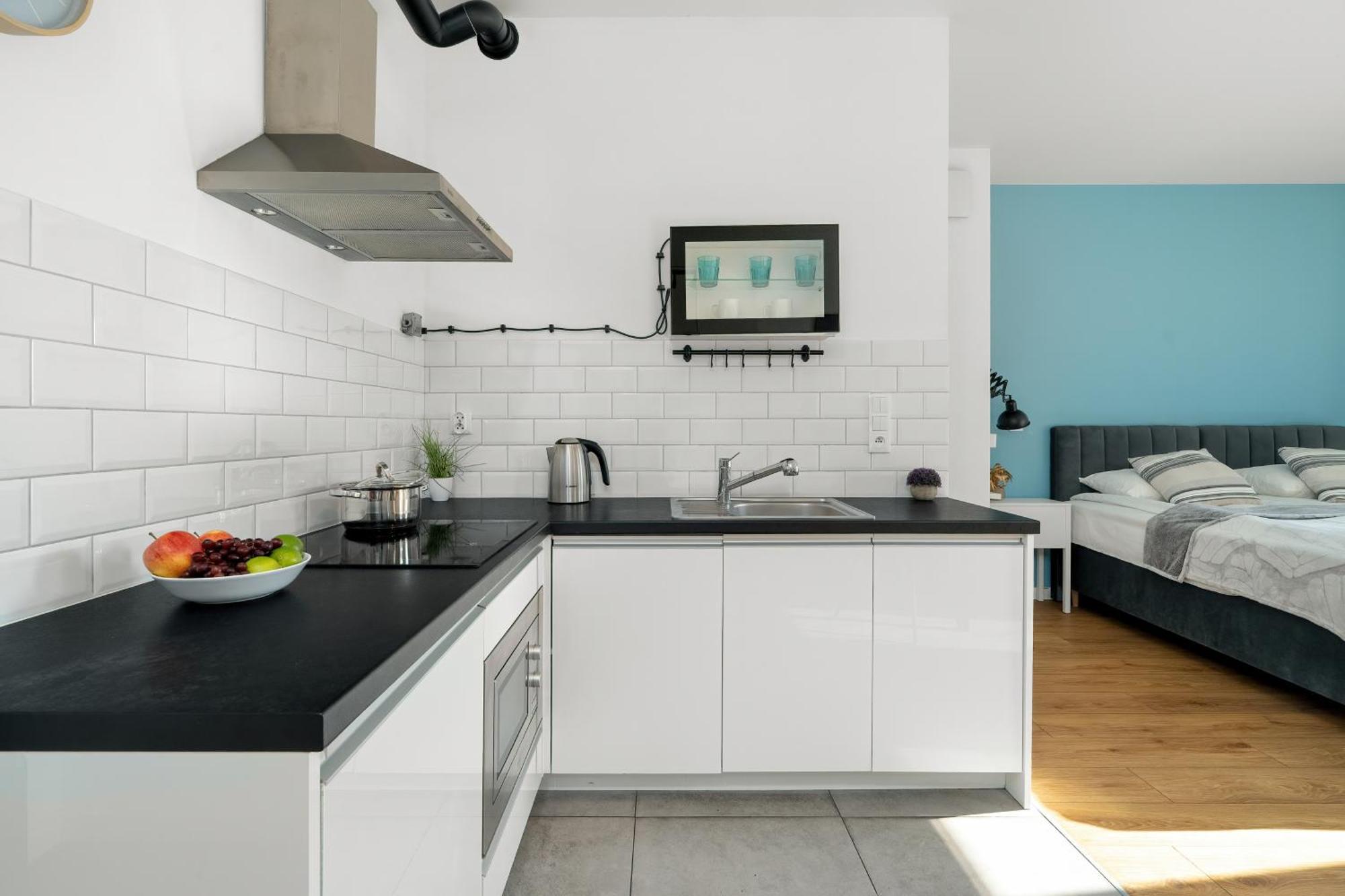 Klimatyczne I Nowoczesne Studio Very Berry W Poznaniu By Noclegi Renters エクステリア 写真