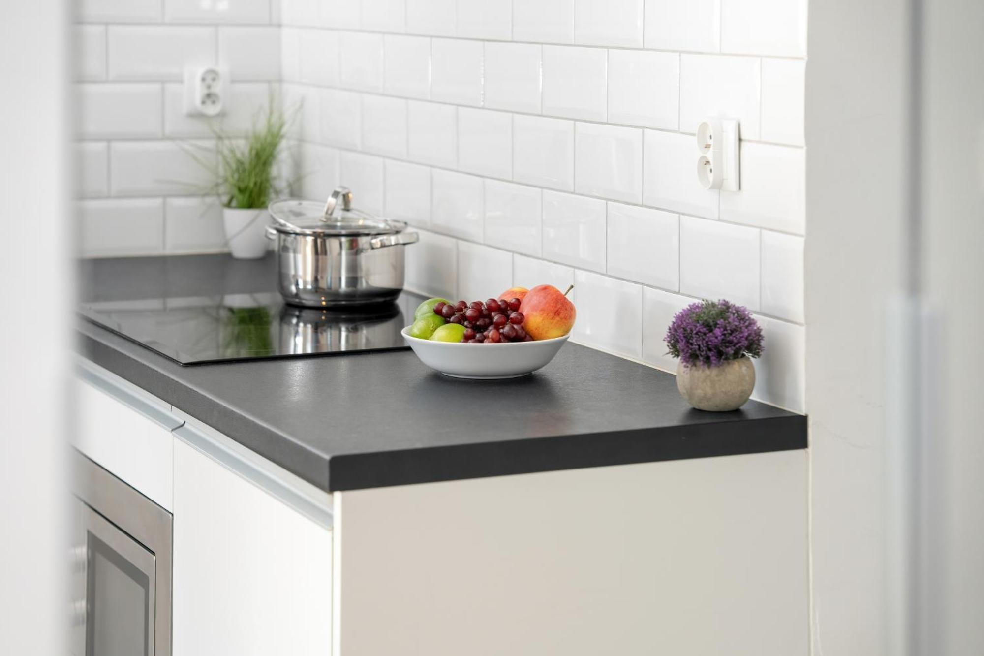 Klimatyczne I Nowoczesne Studio Very Berry W Poznaniu By Noclegi Renters エクステリア 写真
